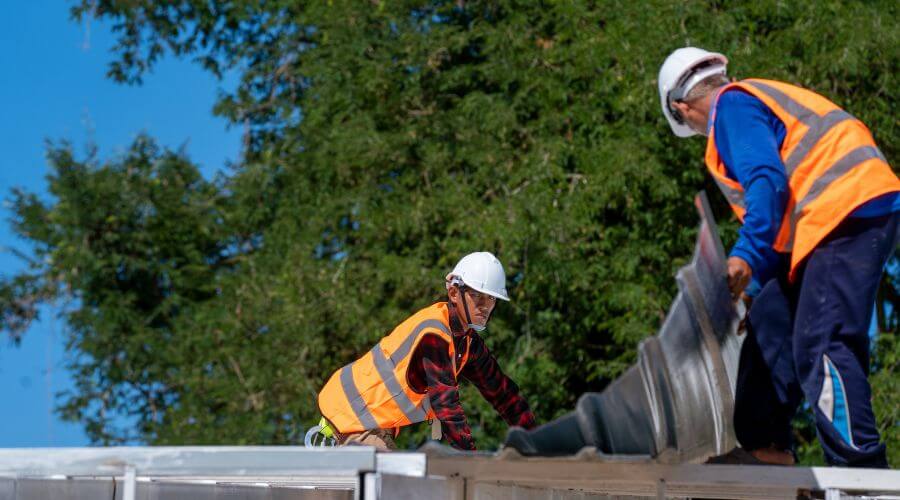 Professional new roof installation services in Dexter, IA